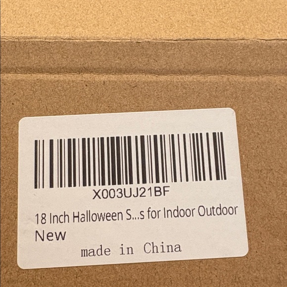 Halloween Skull and Pumpkin Wreath - Picture 5 of 6